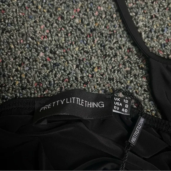 PRETTYLITTLETHING Black Slinky Halter-neck Cowl Neck Bodycon Mini Dress size 8 - Picture 8 of 16